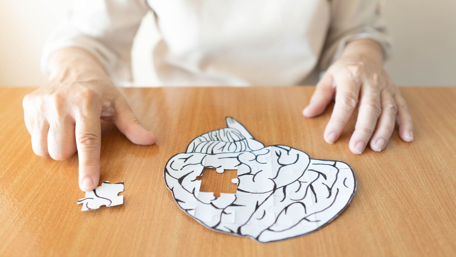 Avviso pubblico per assistenza a persone affette da Alzheimer Avviso pubblico per assistenza a persone affette da Alzheimer